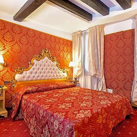 Bed & Breakfast Ca' Della Loggia Venetië
