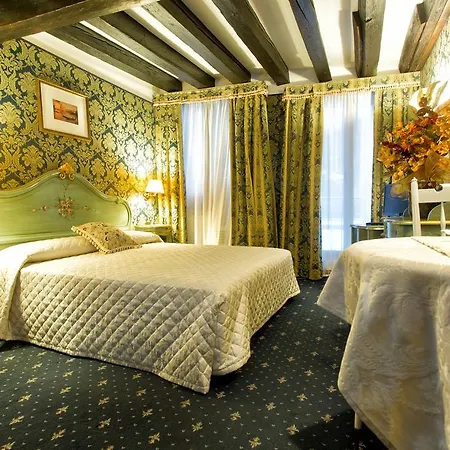 Bed & Breakfast Ca' Della Loggia Venedig