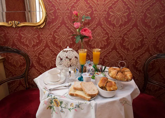 Ca' Della Loggia Couette-café 3*