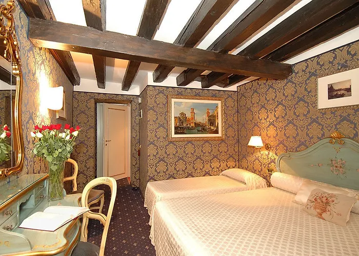 Bed & Breakfast Ca' Della Loggia 3*
